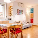 Guest Planet - Grazioso Bilocale Bande Nere M1 Appartement *
